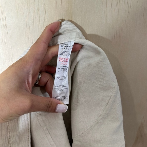 Pretty Little Thing Tall Seam Detail Wide Leg Jeans Stone Light Wash Size US 12 - Picture 9 of 9